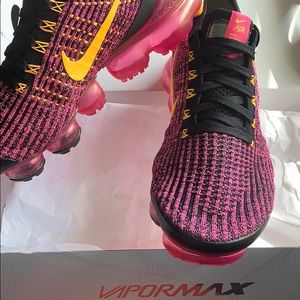 Nike VaporMax Flyknit 3